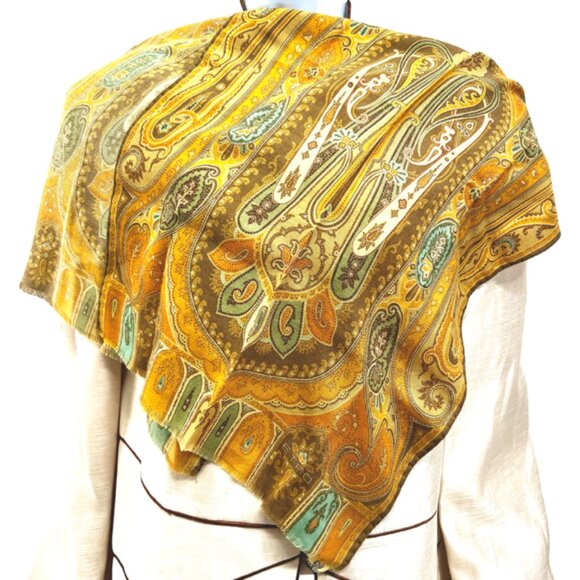 Vgt  ETRO scarf 70%Wool/39% Silk 56"x17" Rusty Gold Blue Paisley Fringed (37) - Picture 2 of 11